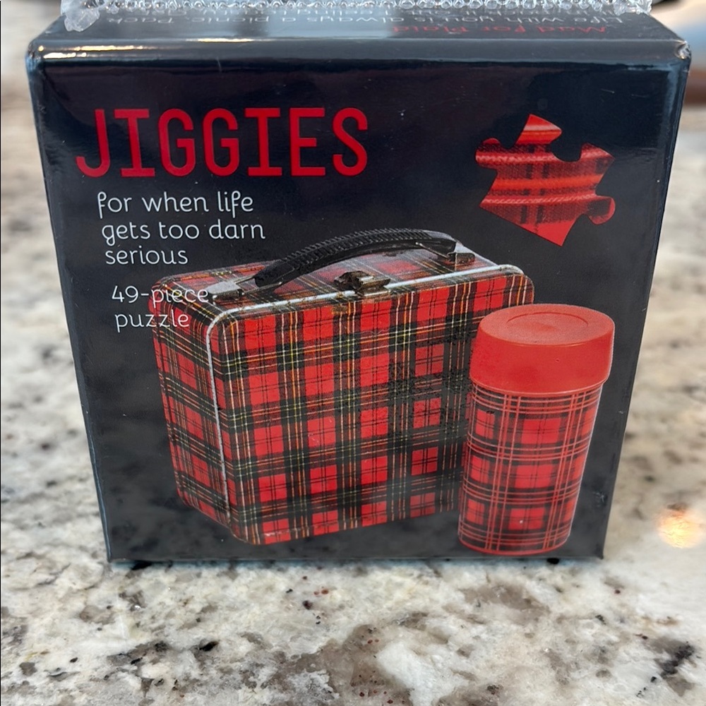 Gibbs Smith Jiggies “Mad for Plaid” 49 piece puzzle